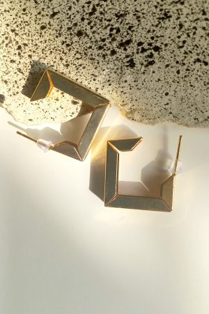 Geometric hoops
